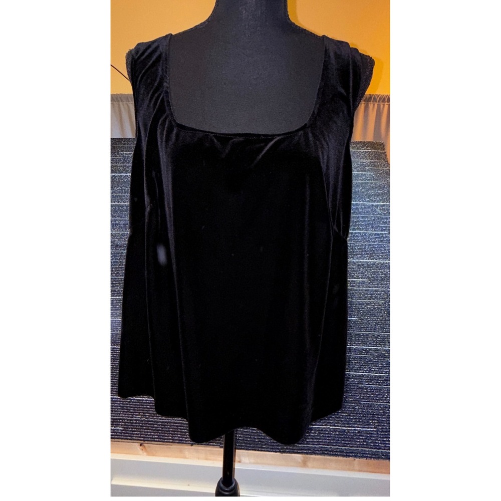Alex Evenings Tank Top Women 1X Black NWOT Velvet Scoop Neck Sleeveless Evening